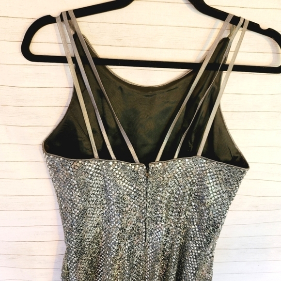 VINTAGE SILVER SEQUIN MINI DRESS SZ 10/MEDIUM - Picture 8 of 16